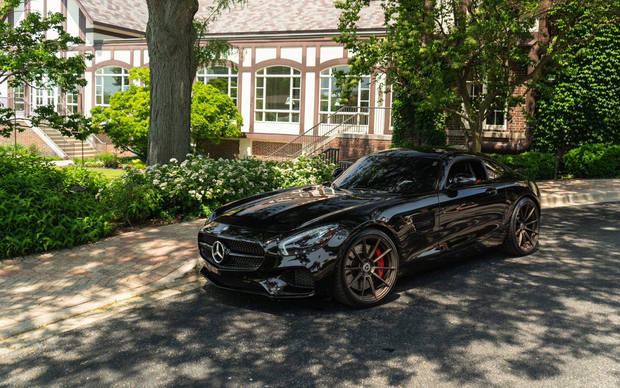 Mercedes-AMG GT rental in Chicago, photo of the actual car